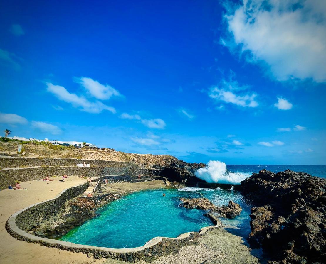 Casa Bella Vista Frente Al Mar Y Piscina Natural. Чарко-дель-Пало Экстерьер фото